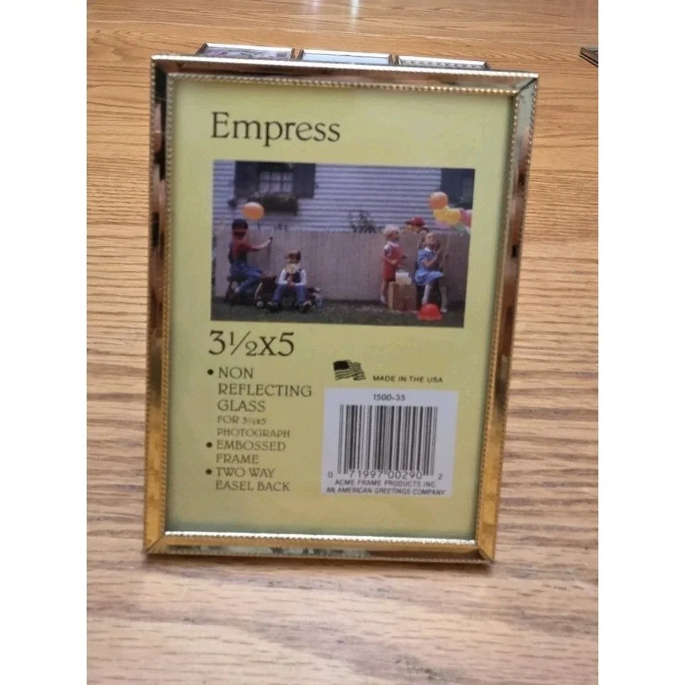 Vintage Mixed Picture Frame Lot MCM Tri-fold Bi-fold & 2- Singles Cottagecore